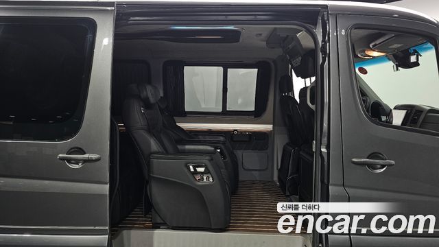 Mercedes-Benz Sprinter 2017 — photo 17