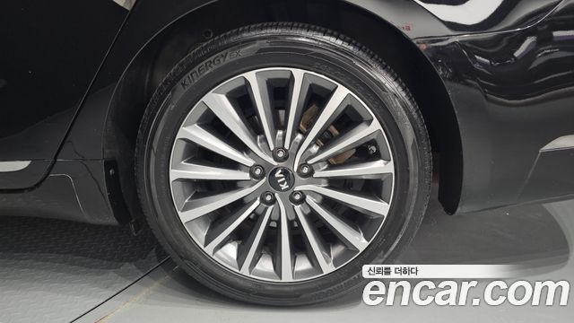 Kia K7 2017 — photo 7