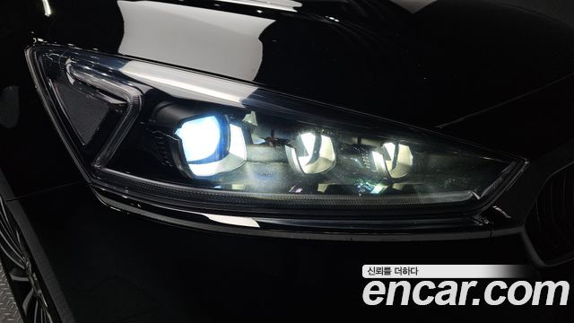 Kia K7 2017 — photo 8