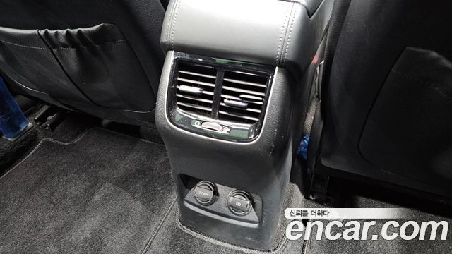 Kia K7 2017 — photo 31