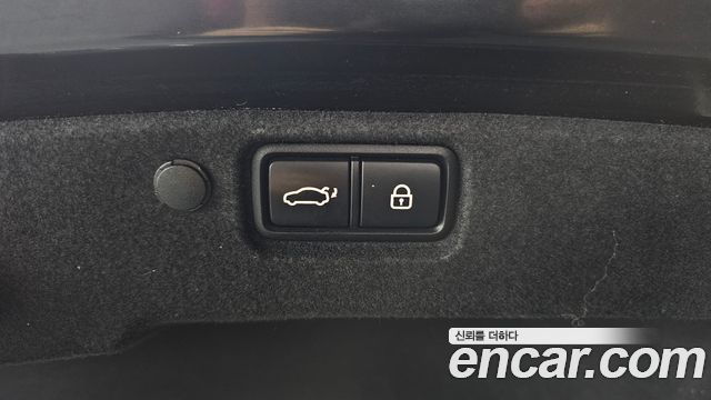 Kia K7 2017 — photo 34