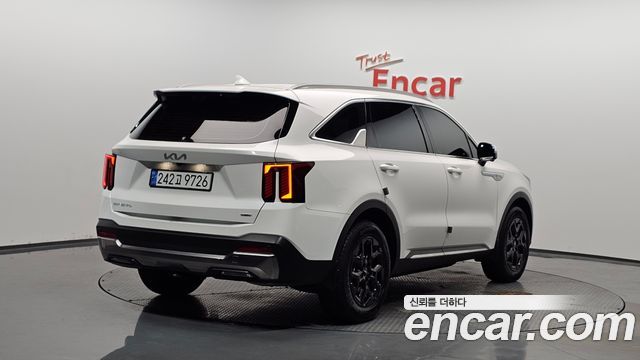 Kia Sorento 2024 — photo 1