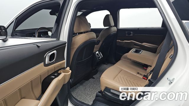 Kia Sorento 2024 — photo 16