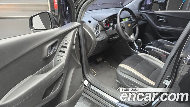Chevrolet Korea Trax 2018 — photo 10
