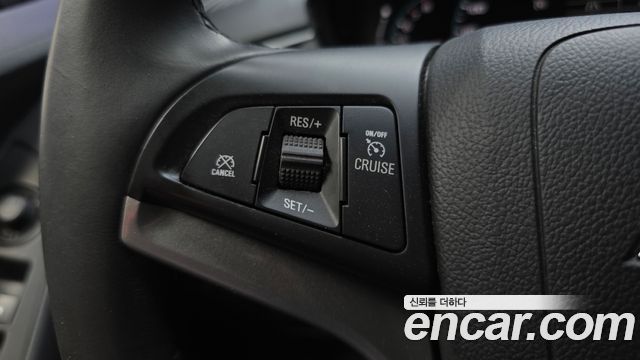 Chevrolet Korea Trax 2018 — photo 17