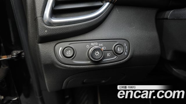 Chevrolet Korea Trax 2018 — photo 19