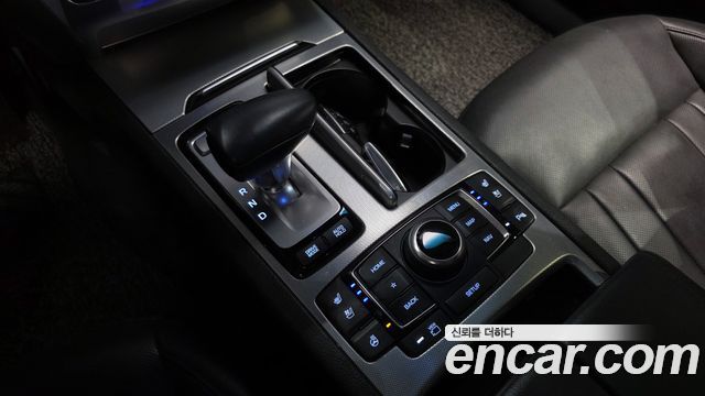 Genesis G80 2019 — photo 9