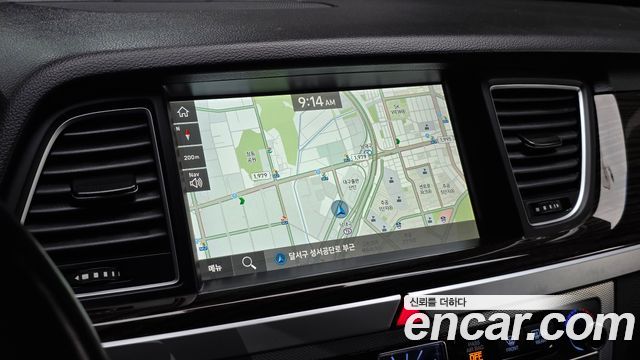 Genesis G80 2019 — photo 13