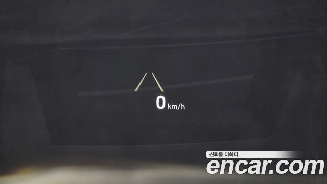 Genesis G80 2019 — photo 17