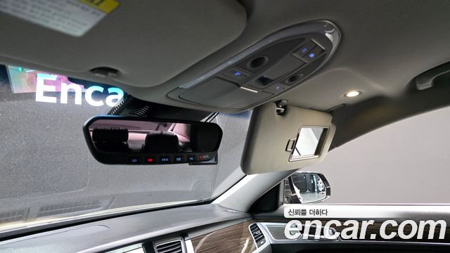 Genesis G80 2019 — photo 19