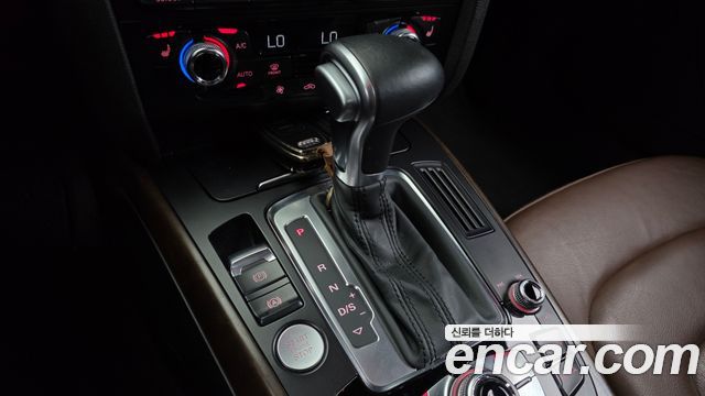 Audi A4 2016 — photo 9