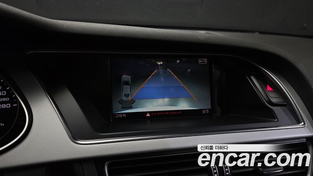 Audi A4 2016 — photo 13