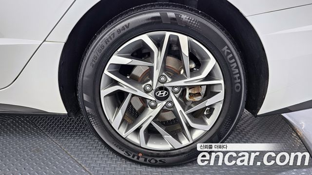 Hyundai Sonata 2022 — photo 7