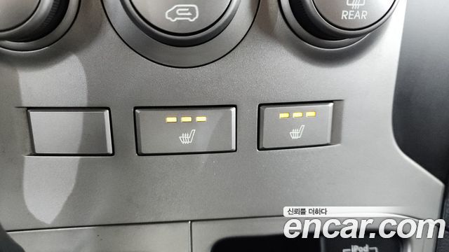Hyundai Starex 2015 — photo 15