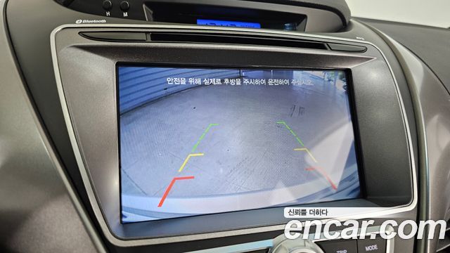 Hyundai AVANTE 2013 — photo 17