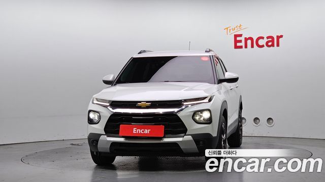 Chevrolet Korea Trailblazer 2022 — photo 3