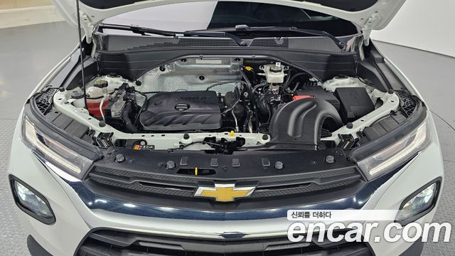 Chevrolet Korea Trailblazer 2022 — photo 6