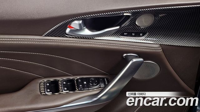 Kia Stinger 2023 — photo 20