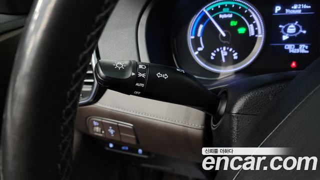 Hyundai Grandeur 2018 — photo 19
