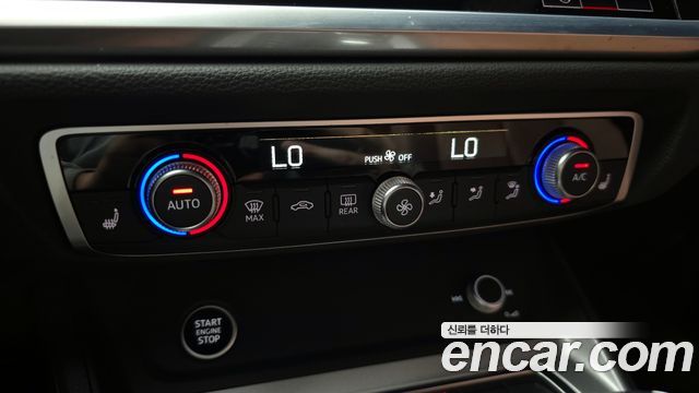Audi Q3 2022 — photo 17