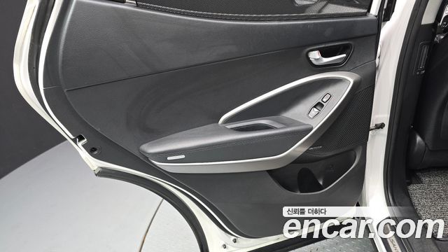 Hyundai Santafe 2014 — photo 15