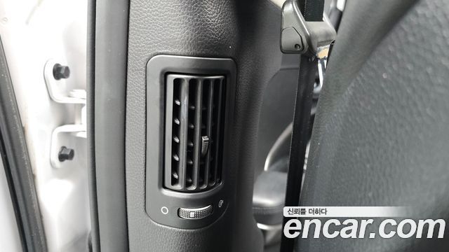 Hyundai Santafe 2014 — photo 31