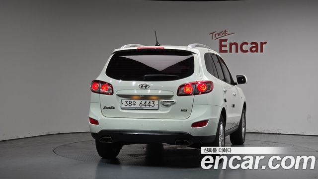 Hyundai Santafe 2011 — photo 4
