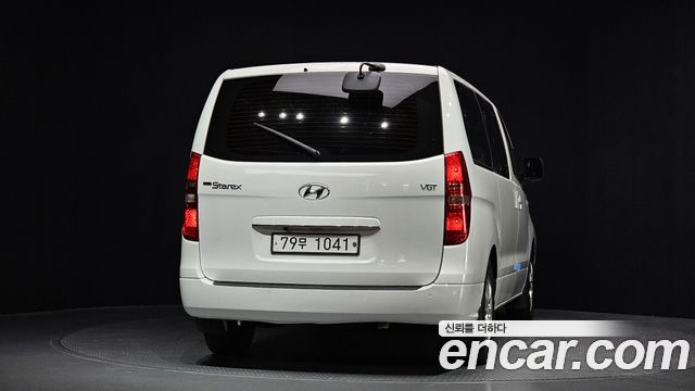 Hyundai Starex 2020 — photo 4