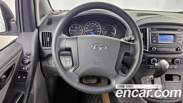 Hyundai Starex 2020 — photo 13