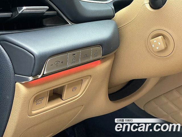 Genesis GV80 2020 — photo 16