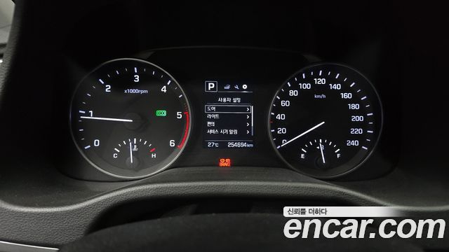 Hyundai AVANTE 2016 — photo 8