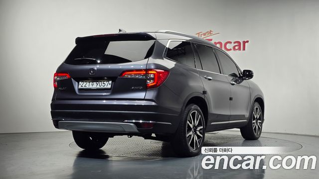Honda Pilot 2019 — photo 2