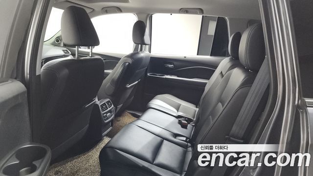 Honda Pilot 2019 — photo 25