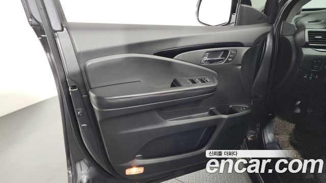 Honda Pilot 2019 — photo 14