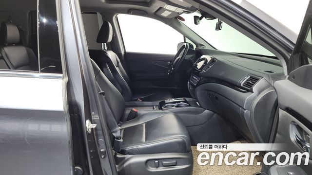 Honda Pilot 2019 — photo 16