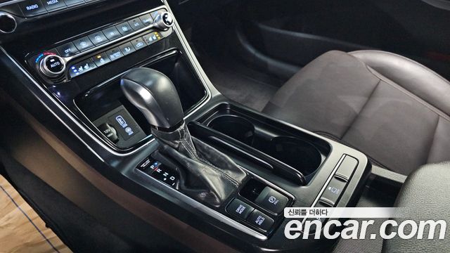 Hyundai Grandeur 2018 — photo 9