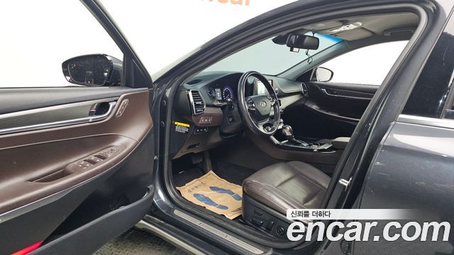 Hyundai Grandeur 2018 — photo 10