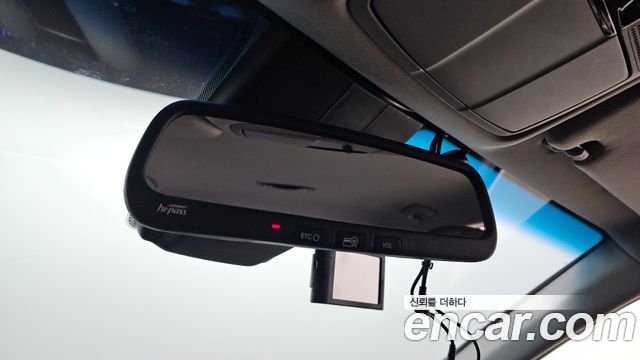 Hyundai Grandeur 2018 — photo 18