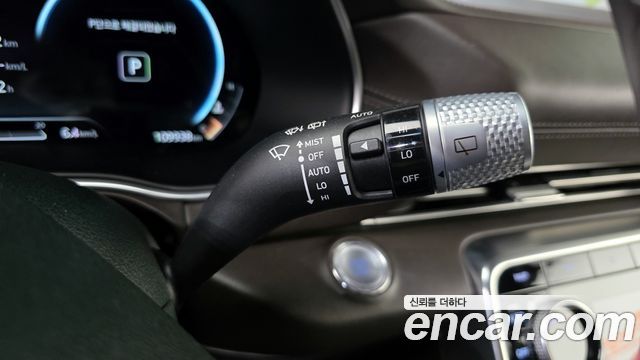 Genesis GV80 2020 — photo 29