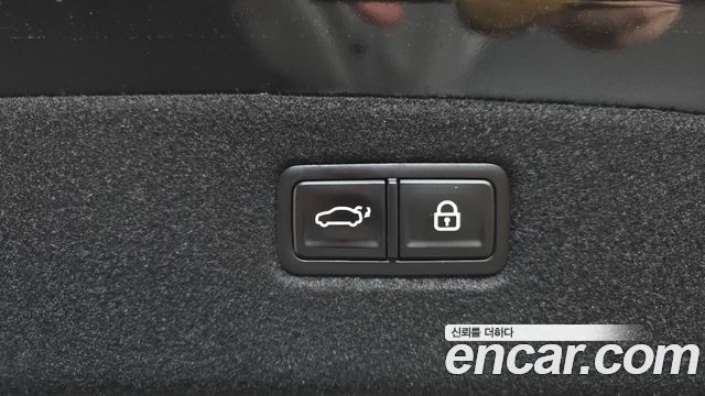 Kia K9 2022 — photo 18