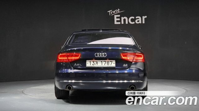 Audi A8 2012 — photo 4