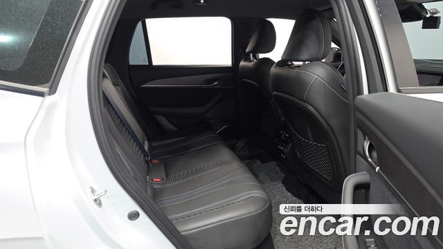 Renault Korea Grand Koleos 2025 — photo 17