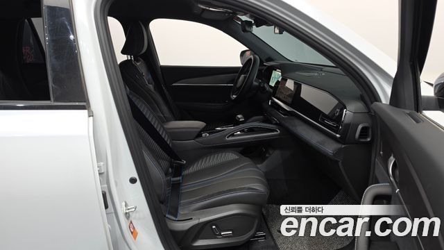 Renault Korea Grand Koleos 2025 — photo 16