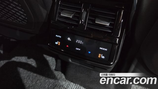 Renault Korea Grand Koleos 2025 — photo 35