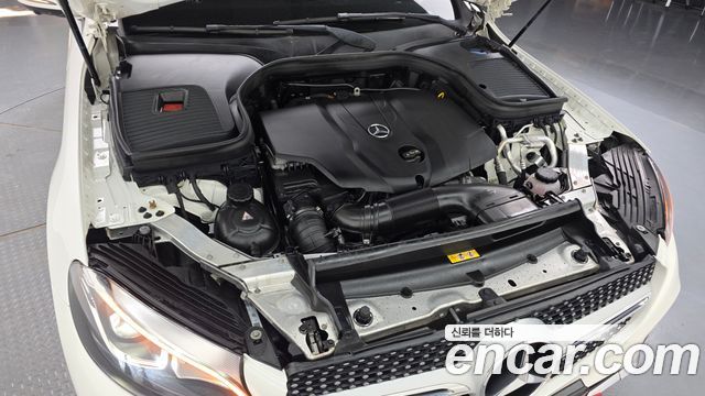Mercedes-Benz GLC-Class 2018 — photo 6
