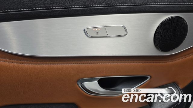 Mercedes-Benz GLC-Class 2018 — photo 24