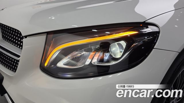 Mercedes-Benz GLC-Class 2018 — photo 8
