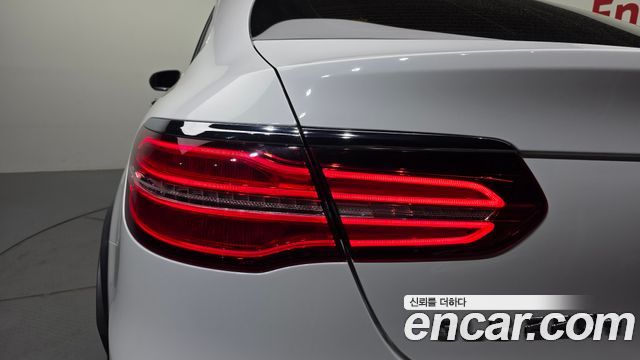 Mercedes-Benz GLC-Class 2018 — photo 9