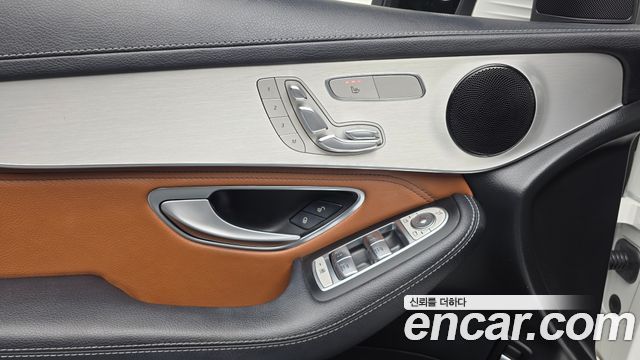 Mercedes-Benz GLC-Class 2018 — photo 27