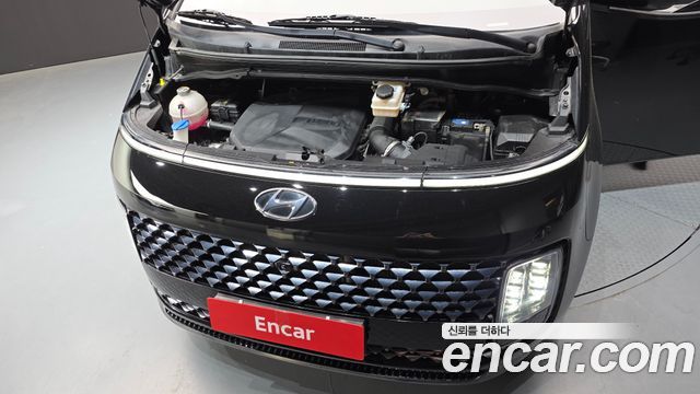 Hyundai Staria 2022 — photo 6